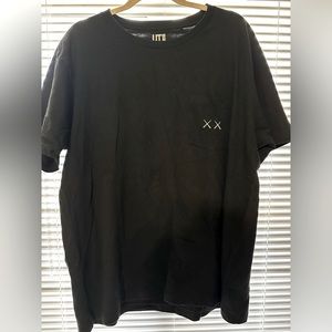 Kaws × Uniqlo × Sesame Street XX pocket tee UT BLK